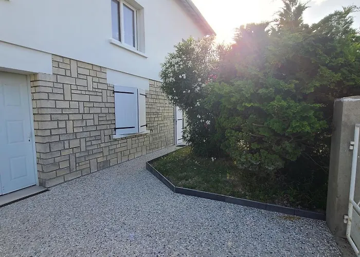 Les Geais Bleus 아파트 *